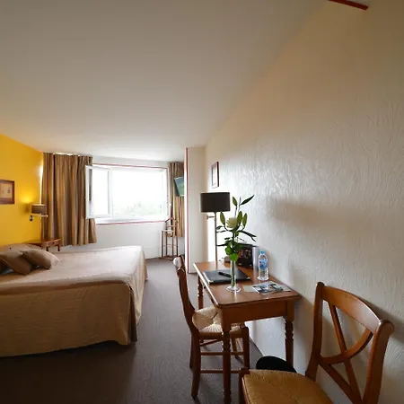 Otel Bomotel Montluçon