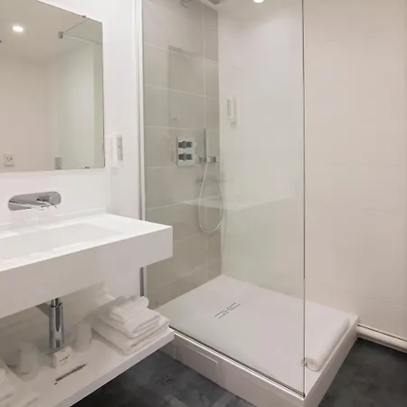 Otel Bomotel 3*